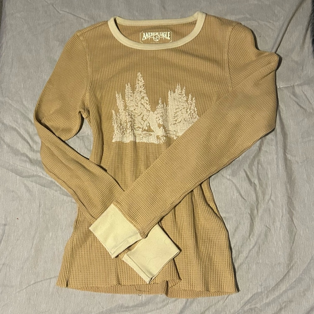 American Eagle Outfitters Tan Long Sleeve Tee